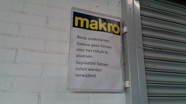 Parking Makro