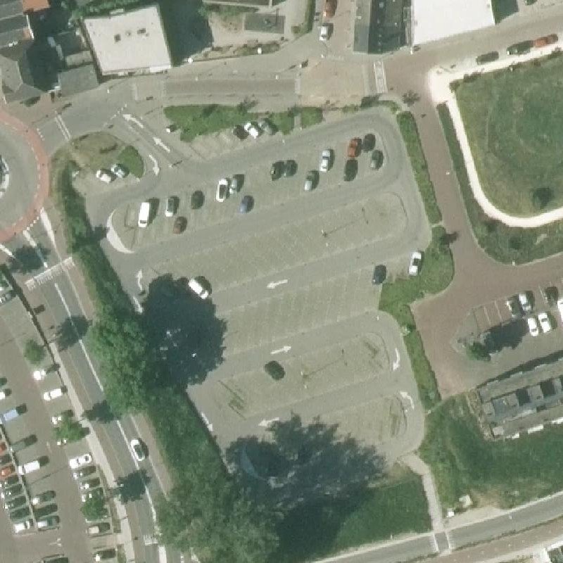 Luchtfoto Sexparkeerplaats Tiel — © Kadaster/PDOK