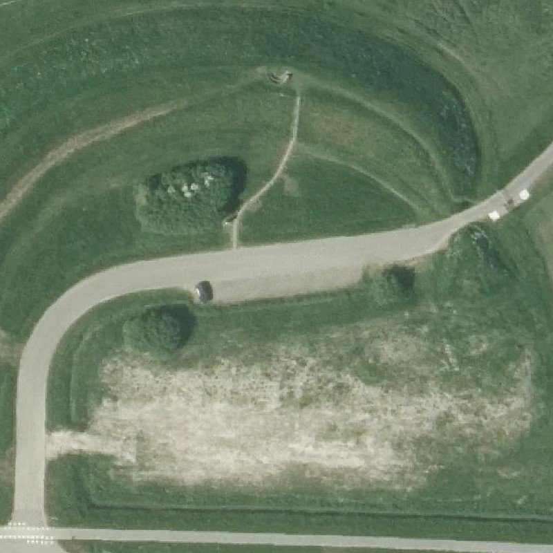 Luchtfoto Sexparkeerplaats dokkummernieuwezijlen — © Kadaster/PDOK