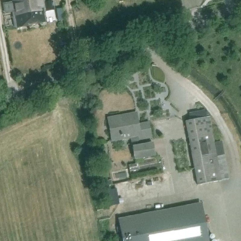 Luchtfoto Rustpunt de Zomerschuur — © Kadaster/PDOK