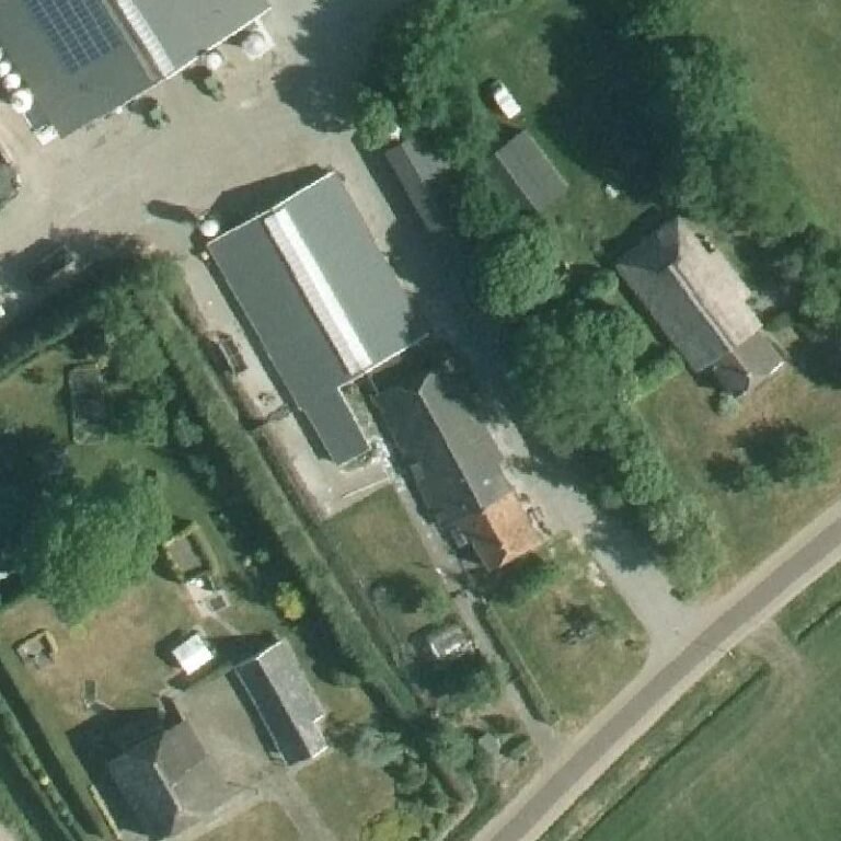 Luchtfoto Rustpunt&BoerenBed De Kalverweide — © Kadaster/PDOK