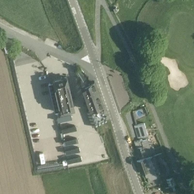 Luchtfoto Club Fellini (Kerkdriel) — © Kadaster/PDOK